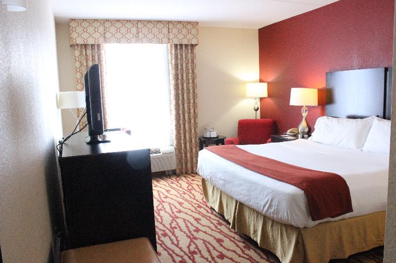 Holiday Inn Express Hanover By Ihg Екстериор снимка